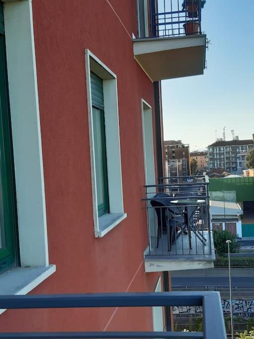 Appartamento Incantevole: Milano Buitenkant foto